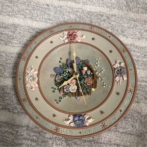 3for $15😍 Vintage Wall Clock Basket Pansies